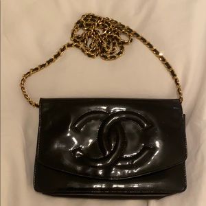 Chanel Wallet with Chain (black)